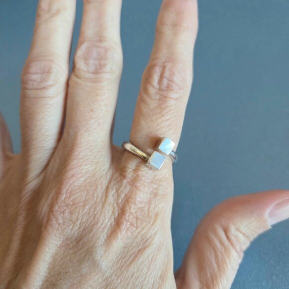 Sterling silver 925 Modernist ring with 2 cubes design. - Picture 3 of 7